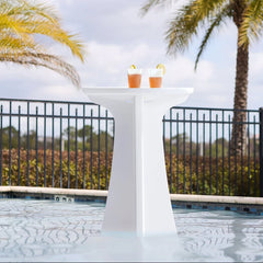 Vero In Pool High-Top Bistro Table™